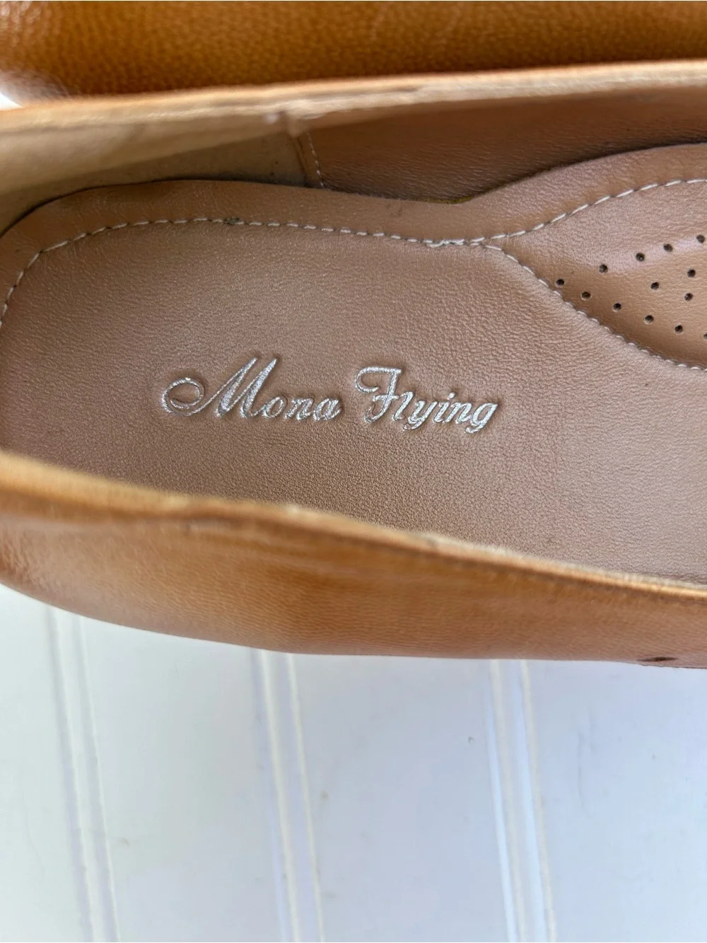 Mona Flying Shoes Wedge Heel Mid Leather Cognac Brown Round Toe Size 11 NWT